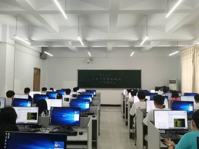計算機工程學(xué)院順利完成“1+X”三項職業(yè)等級證書考試，提升學(xué)生專業(yè)技能與就業(yè)競爭力